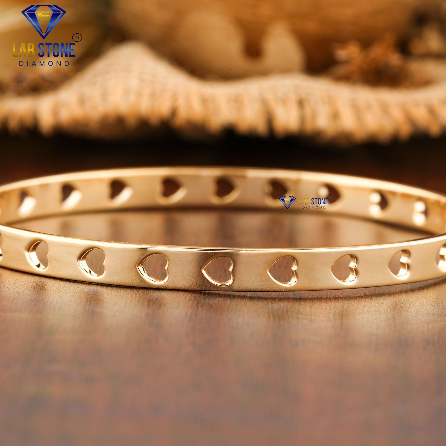 13.90 GM Yellow Gold Bangle Bracelet