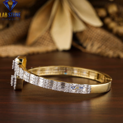 4.75 TDW Baguette & Round Cut Diamond Bangle Bracelet