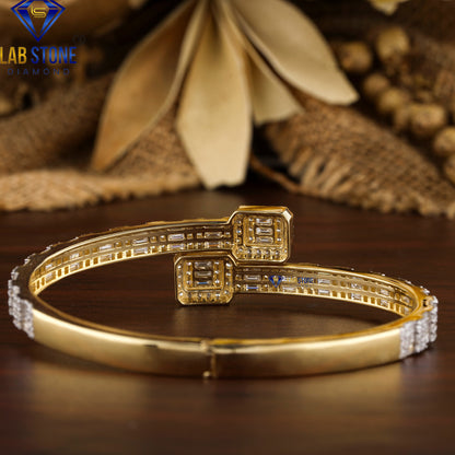 4.75 TDW Baguette & Round Cut Diamond Bangle Bracelet