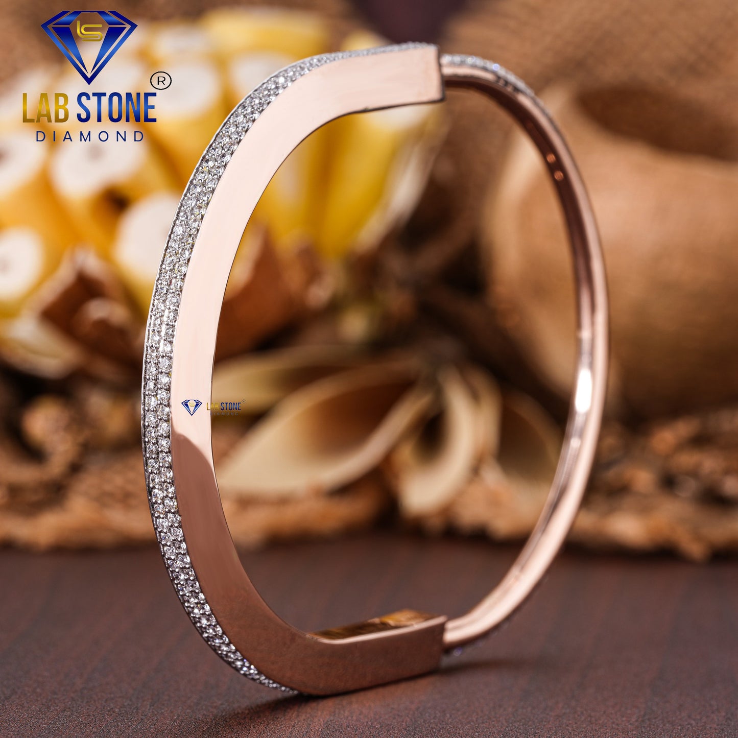 2.29 TDW Round Cut Diamond Bangle Bracelet