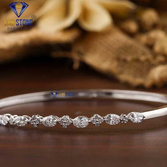 0.95 TDW Oval & Round Cut Diamond Bangle Bracelet
