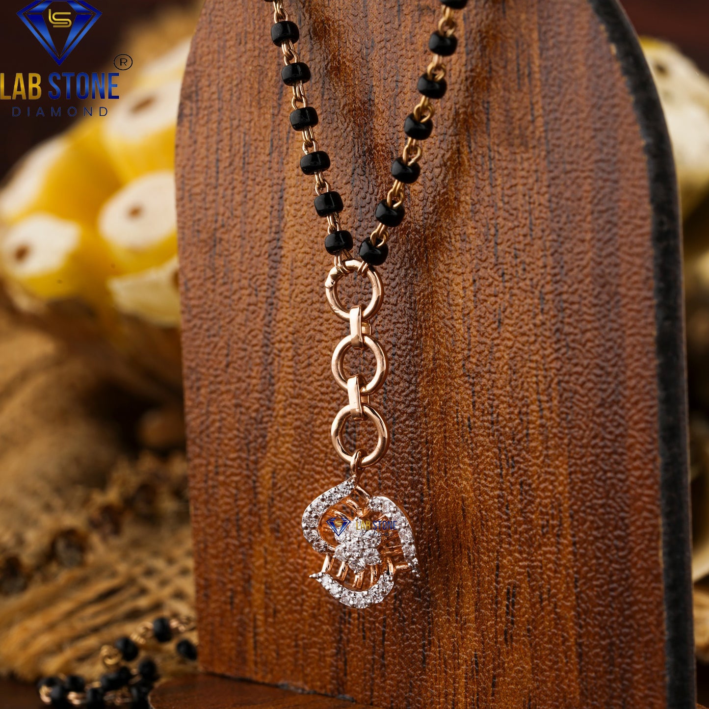 0.166 TDW Round Cut Diamond Charm Mangalsutra Bracelet