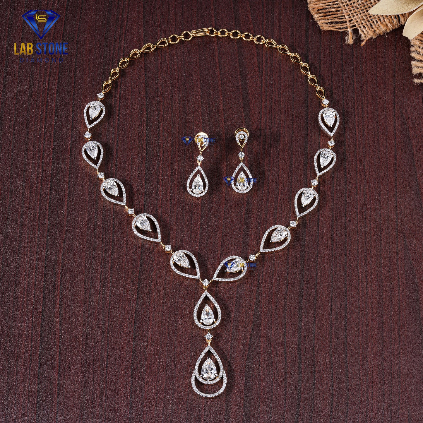 21.22 TDW Pear & Round Cut Women’s Diamond Charm Necklace