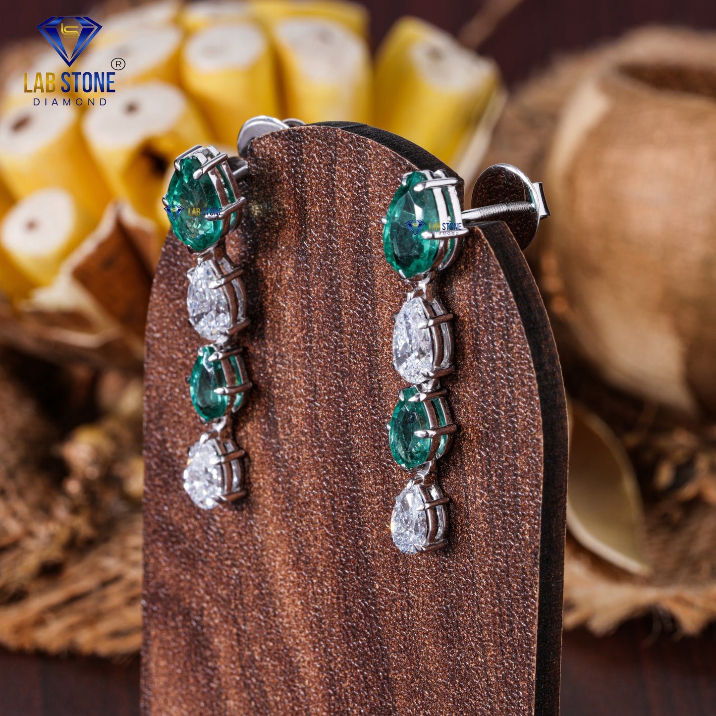 43.00 TDW Pear & Emerald Gemstone Cut Diamond Women’s Charm Necklace