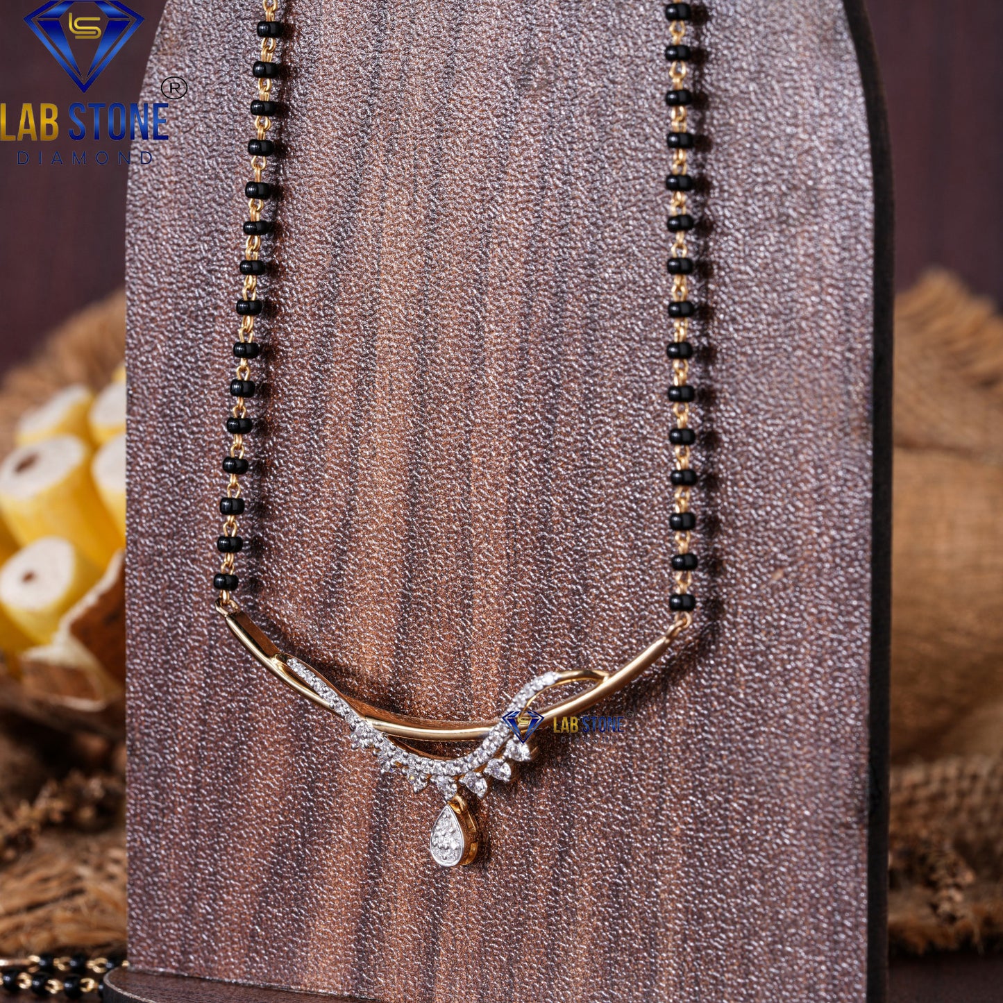 0.421 TDW Round Cut Diamond Custom Pendant with Chain