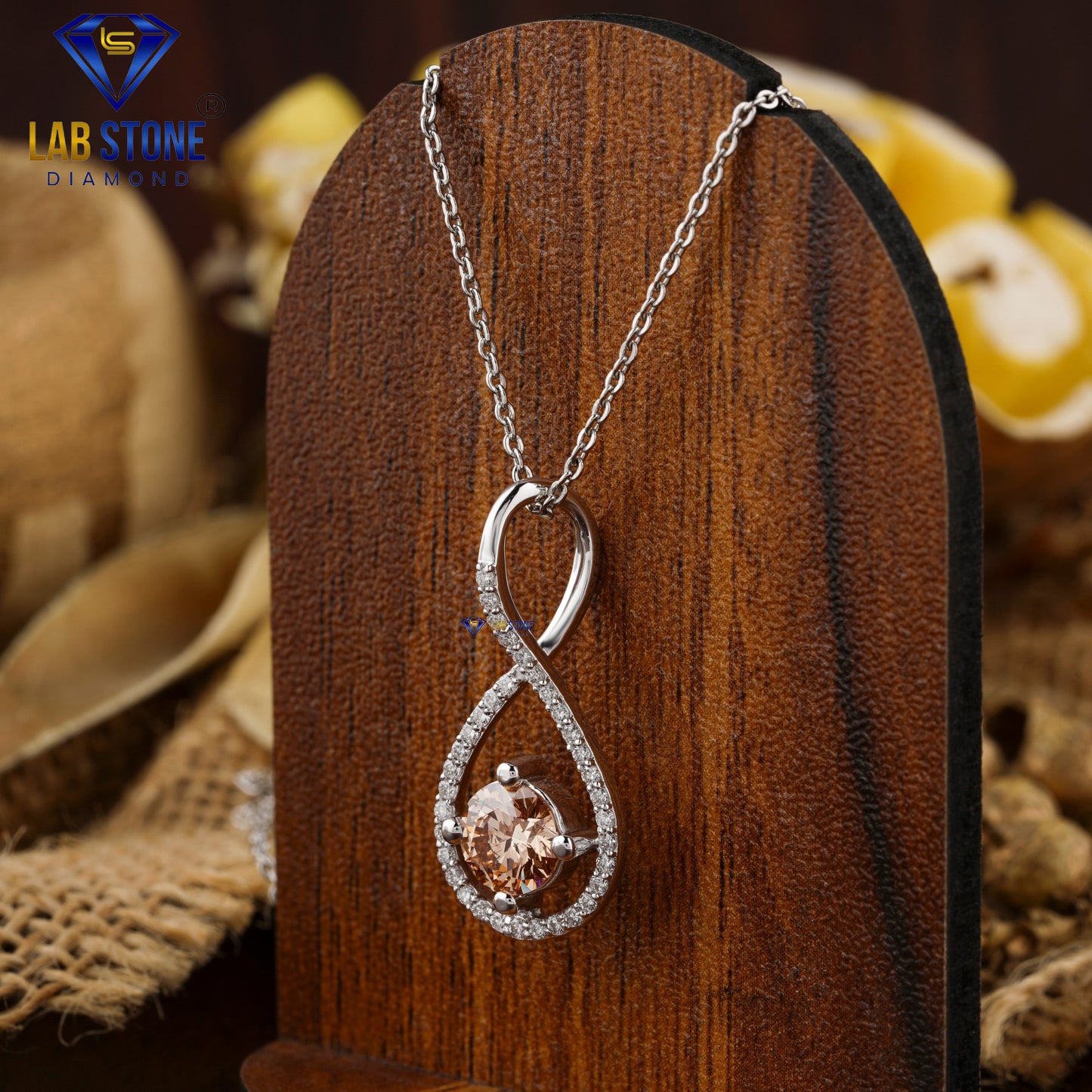 1.23 TDW Pink Round Diamond Custom Pendant with Chain