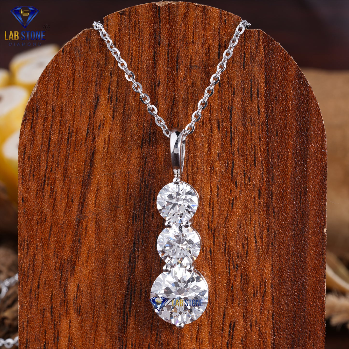 5.60 TDW Round Cut Diamond Custom Pendant with Chain