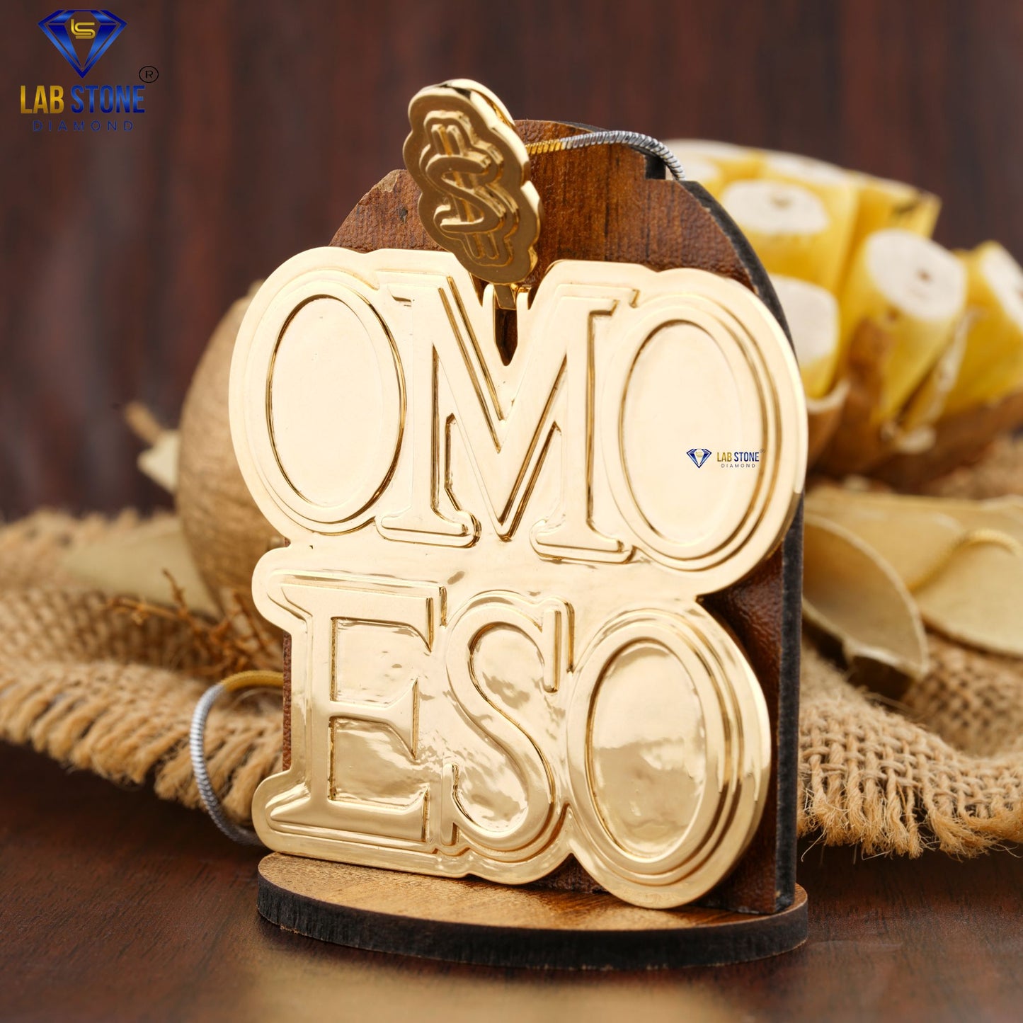 Gold Pendant with Chain