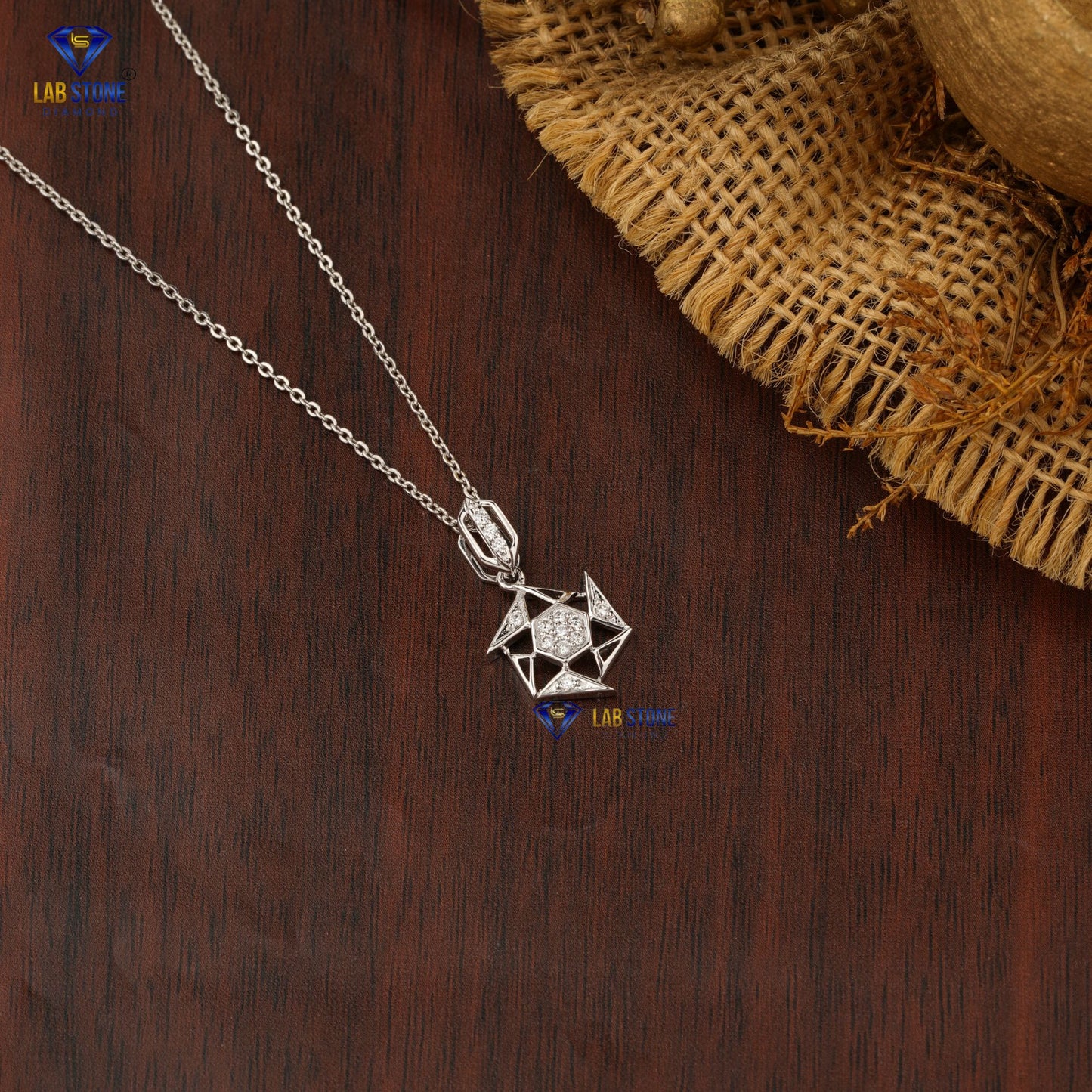 0.134 TDW Round Cut Diamond Custom Pendant with Chain