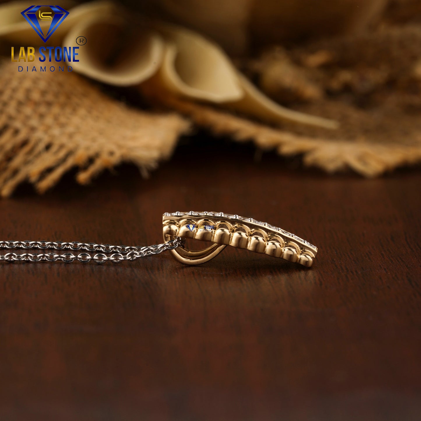 0.178 TDW Round Cut Diamond Custom Pendant with Chain