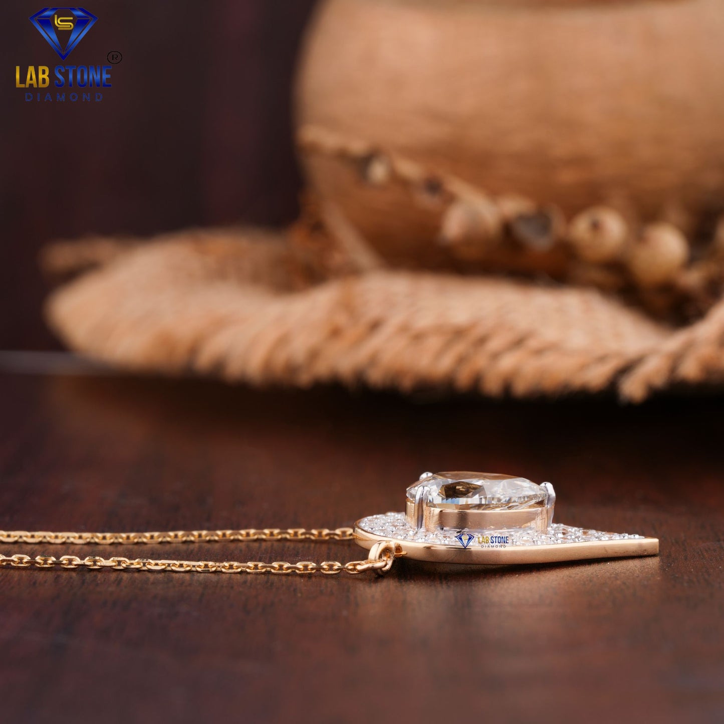 3.384 TDW Round & Pear Cut Diamond Custom Pendant