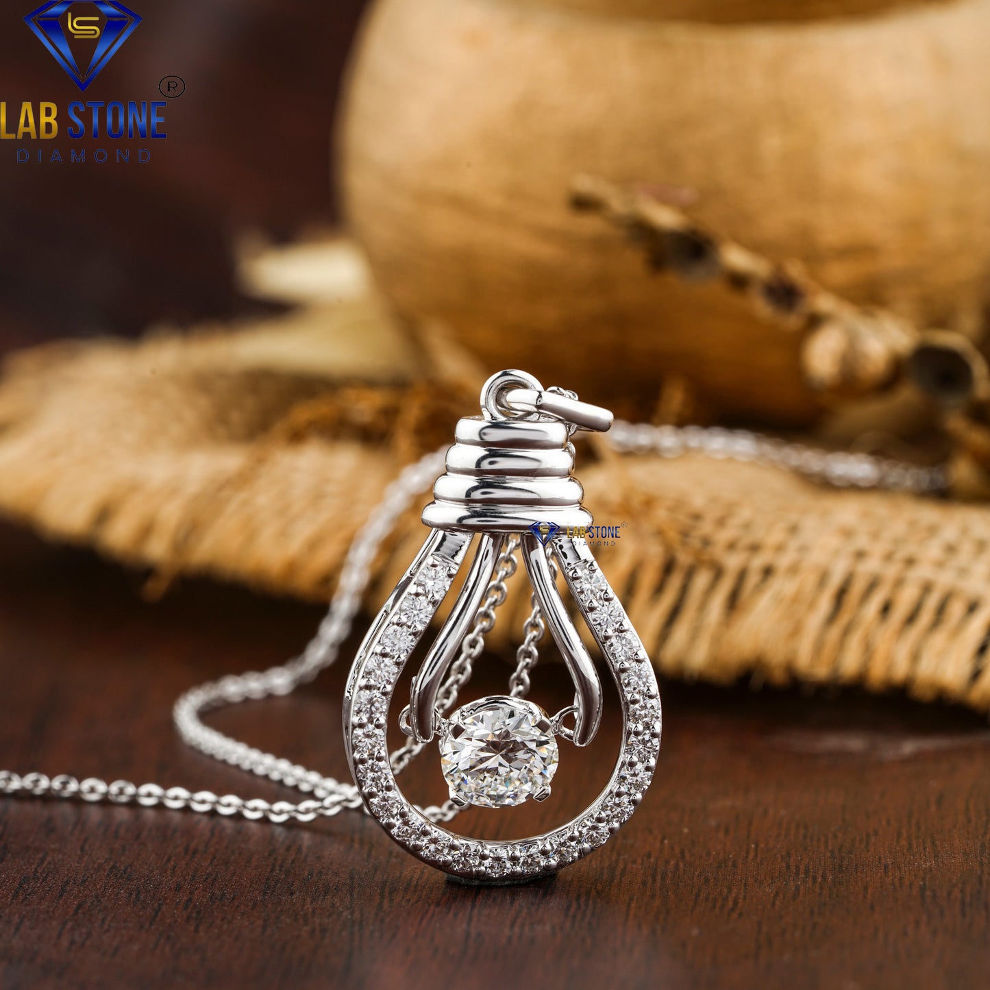 1.46 TDW Round Cut Diamond Pendant with Chain