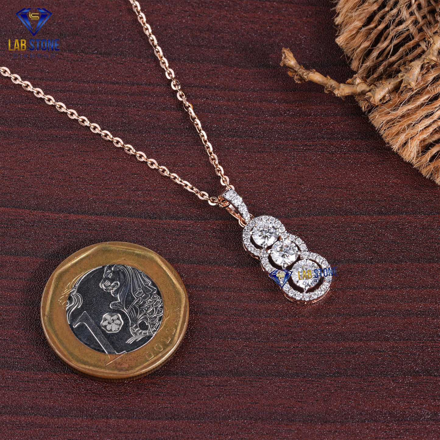 1.366 TDW Round Cut Diamond Custom Pendant with Chain