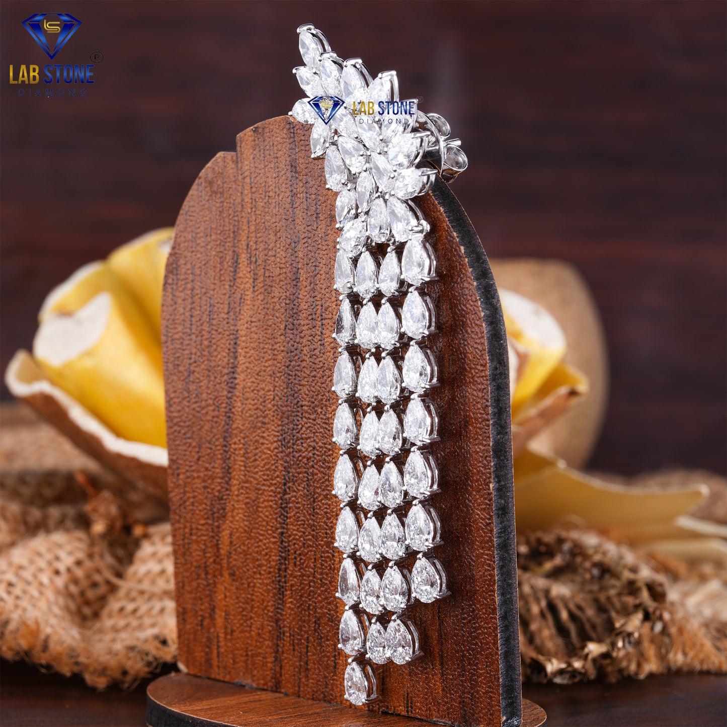 19.40 TDW Pear & Marquise Cut Diamond Drop & Dangle Earrings