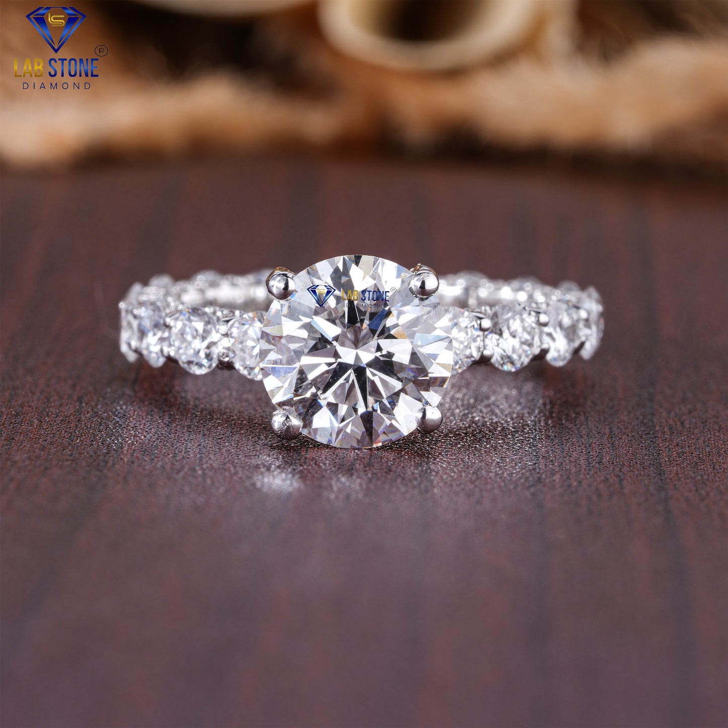 4.519 Carat Round Cut Diamond Engagement Ring