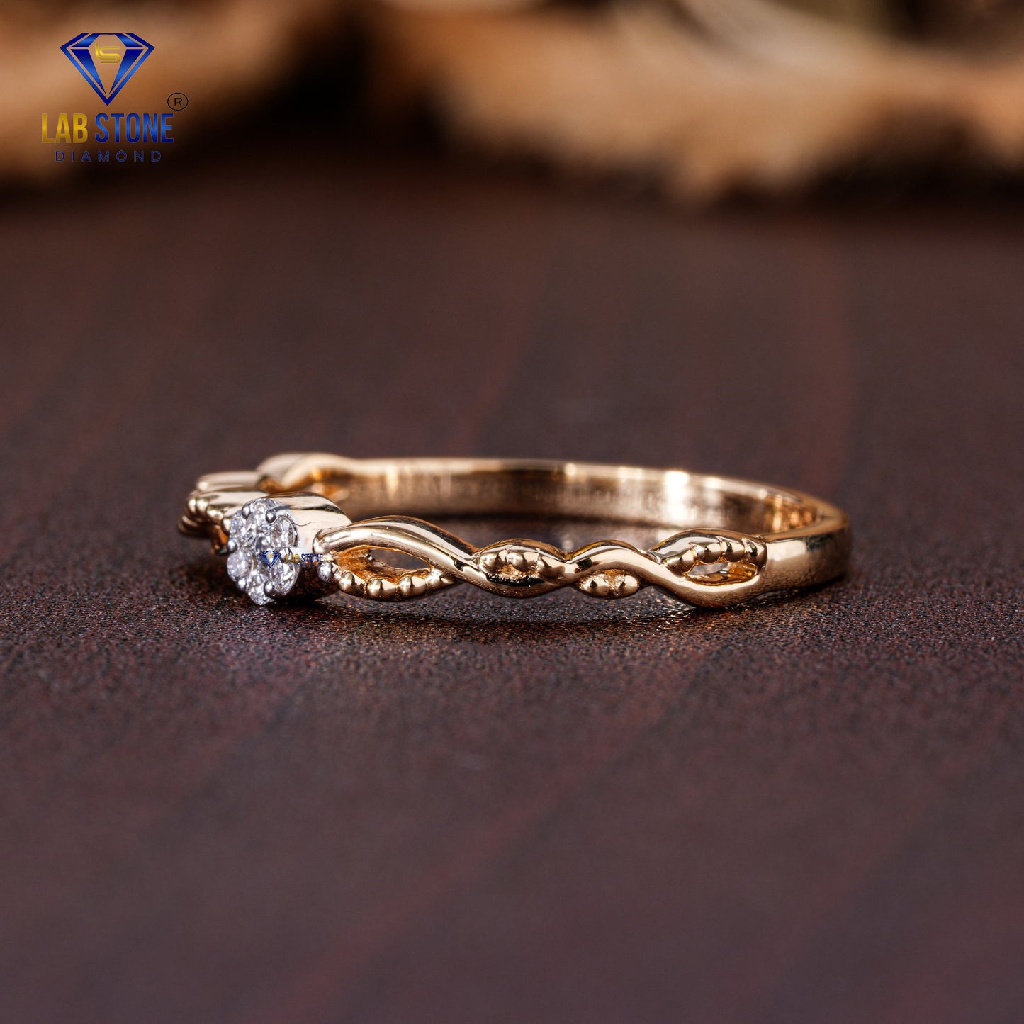 0.045 TDW Round Cut Diamond Women's Band