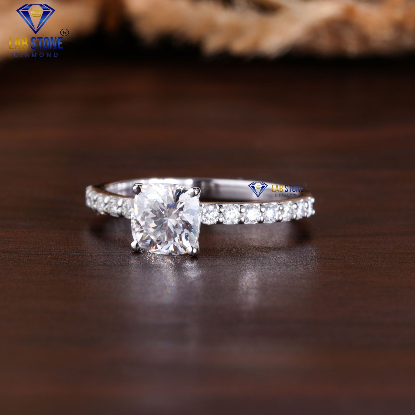 1.34 TDW Cushion & Round Cut Women's Diamond Ring