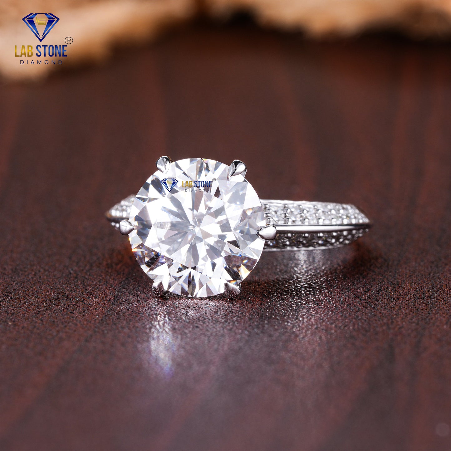 3.54 TDW Round Cut Women’s Diamond Engagement Ring