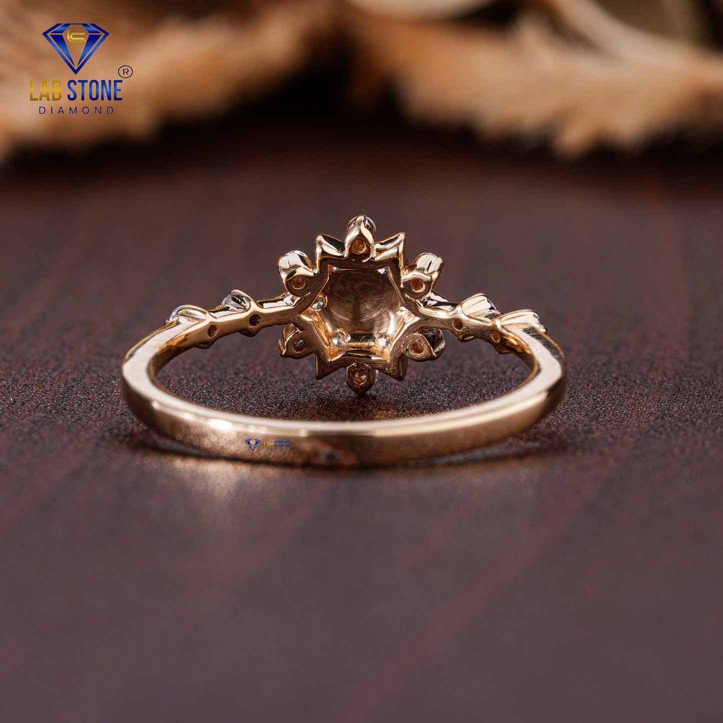 0.167 TDW Round Cut Diamond Women's Engagement Ring