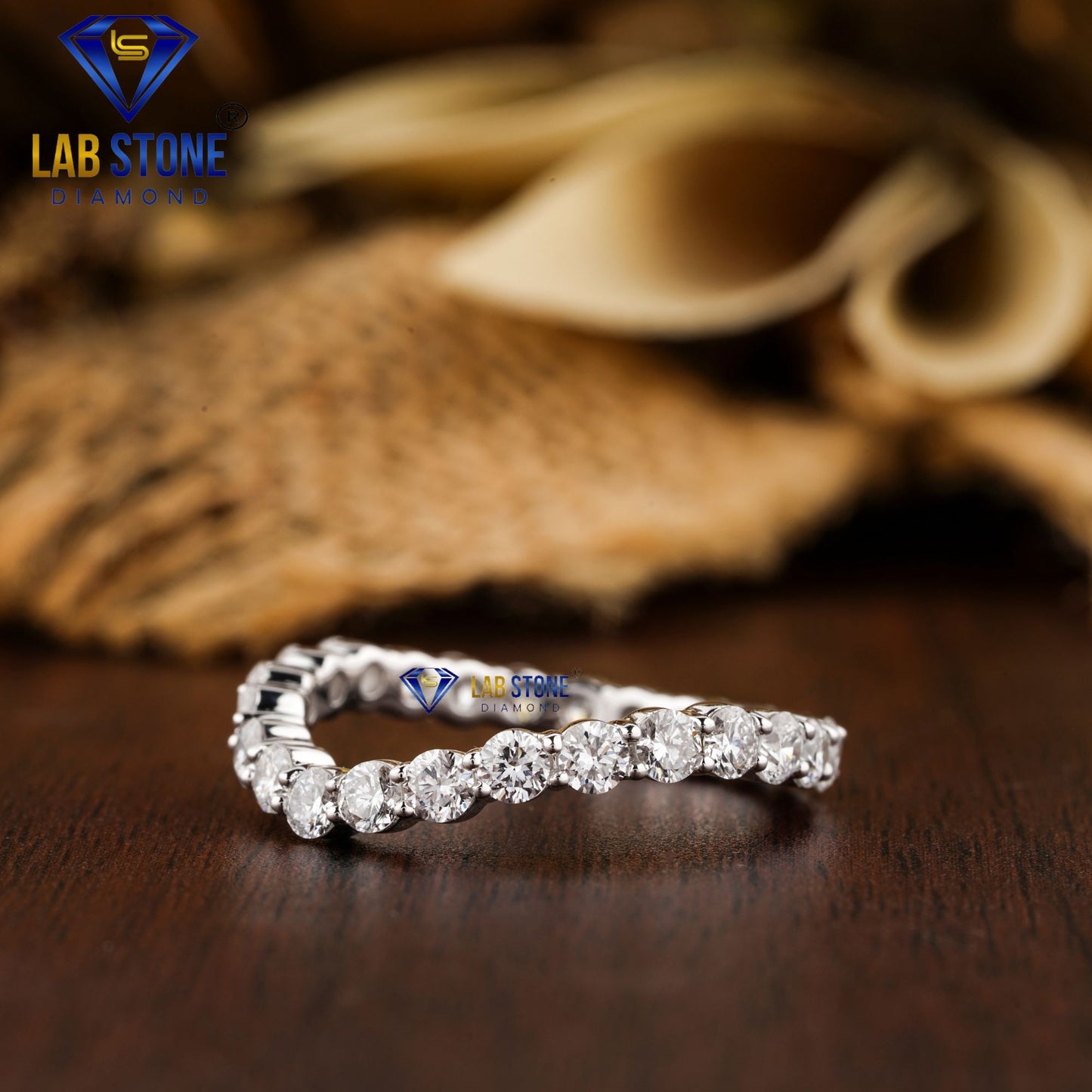 1.92 TDW Round Cut Women’s Diamond Band Ring