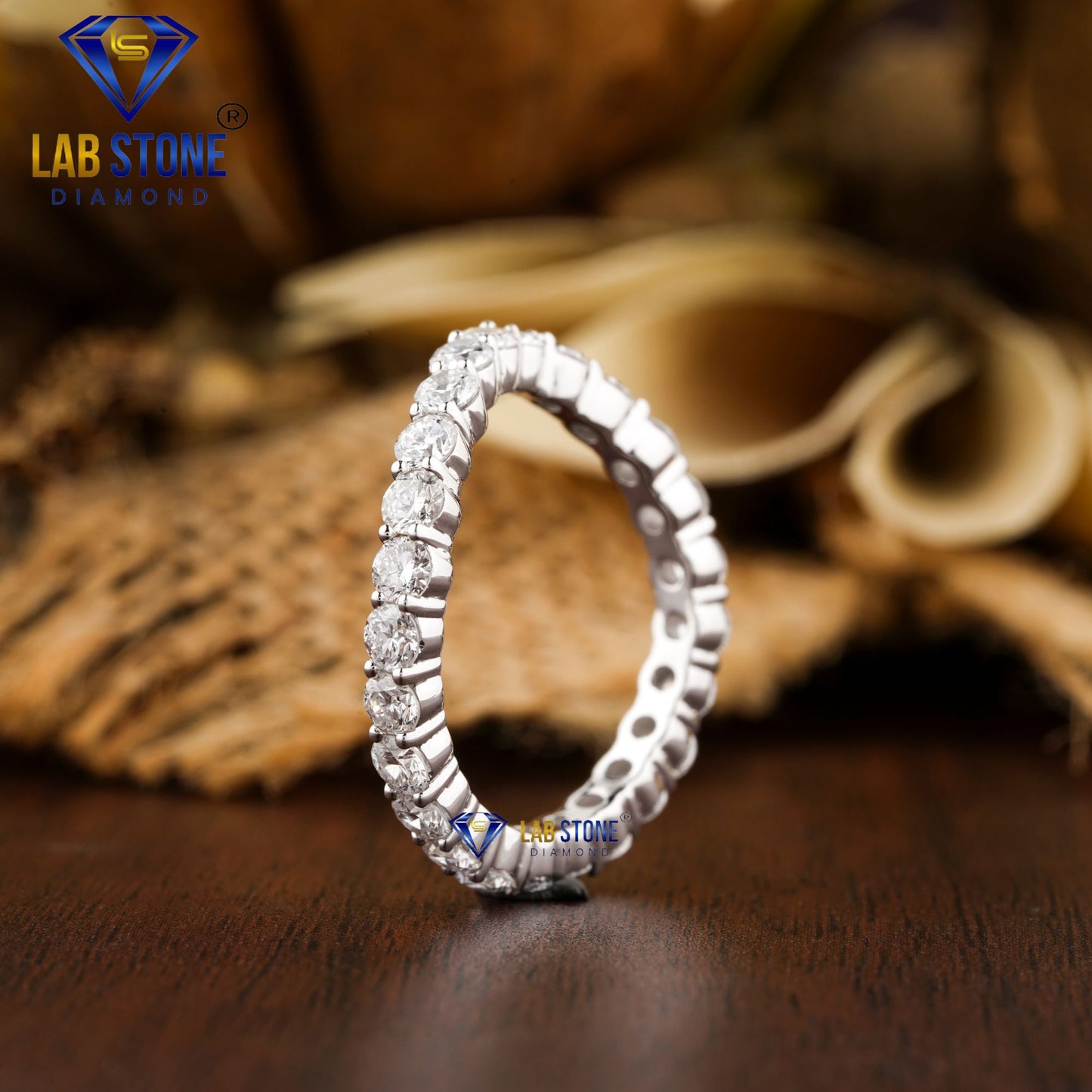 1.92 TDW Round Cut Women’s Diamond Band Ring