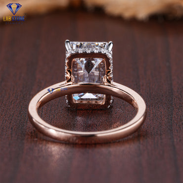 4.64 TDW Emerald & Round Cut Women’s Halo Diamond Ring