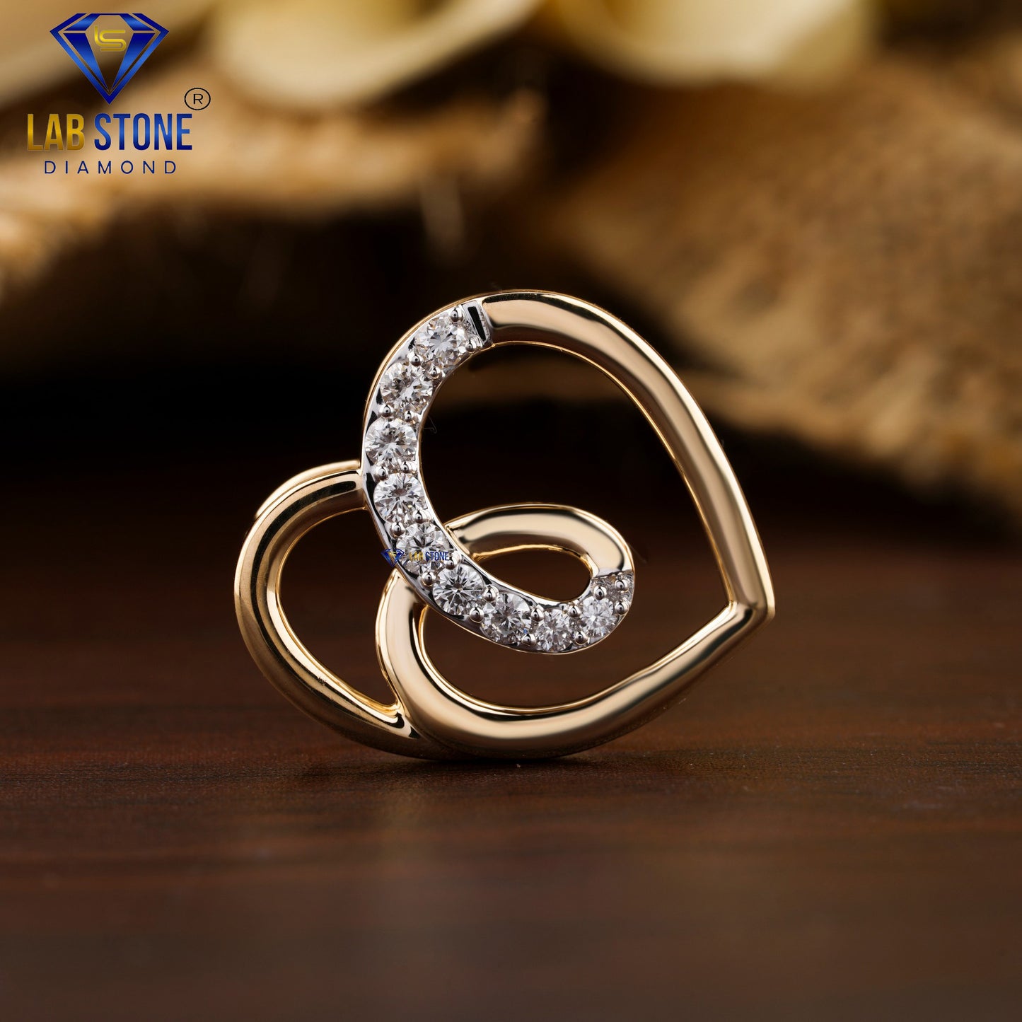 0.195 TDW Round Cut Diamond Heart Pendant