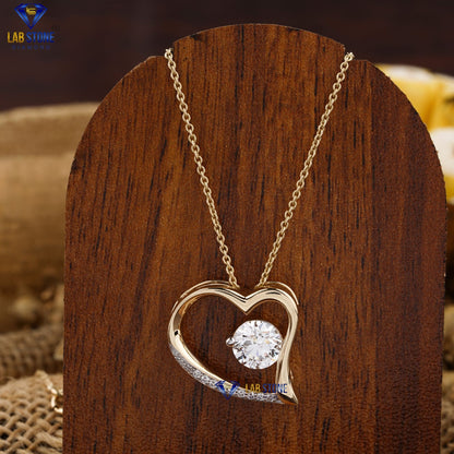 1.08 TDW Round Cut Diamond Heart Pendant with Chain