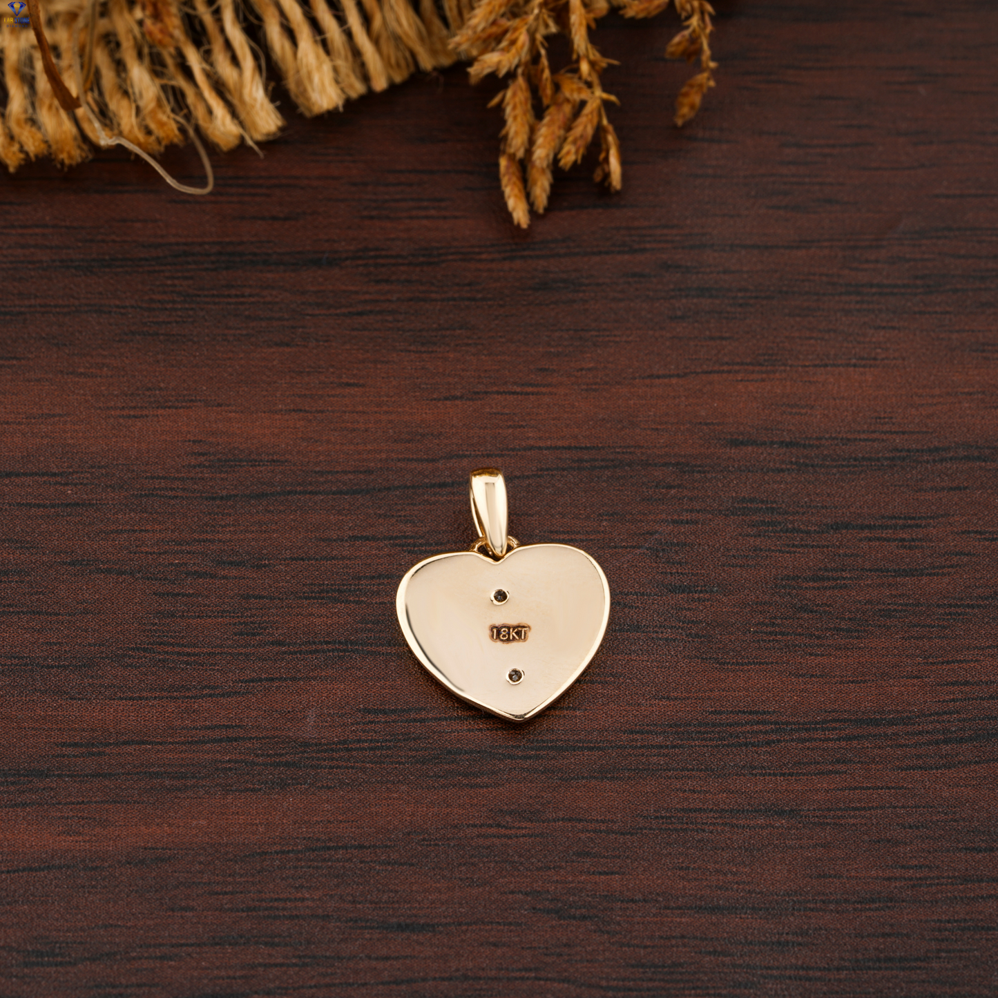 0.10 TDW Round Cut Diamond Heart  Pendant