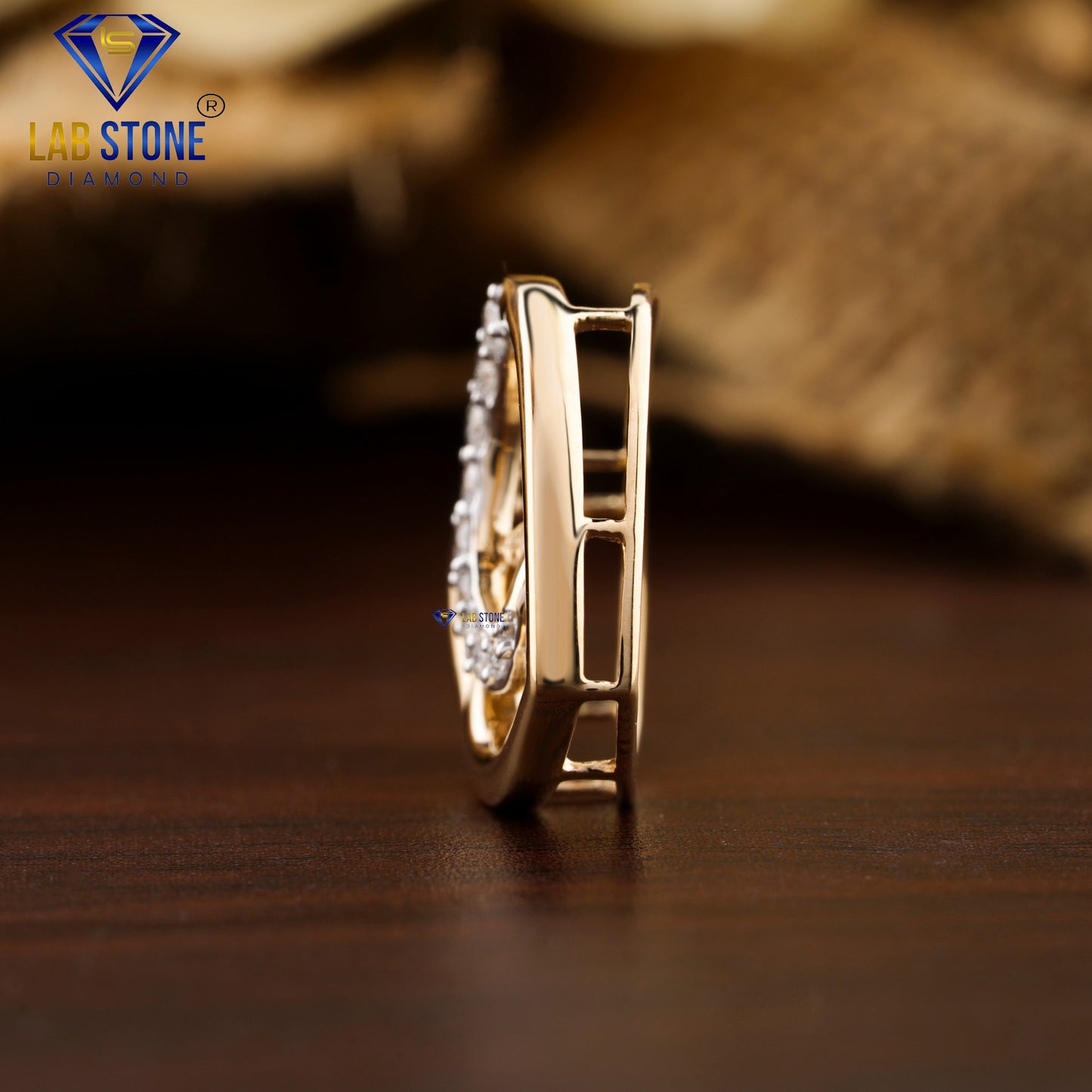 0.195 TDW Round Cut Diamond Heart Pendant