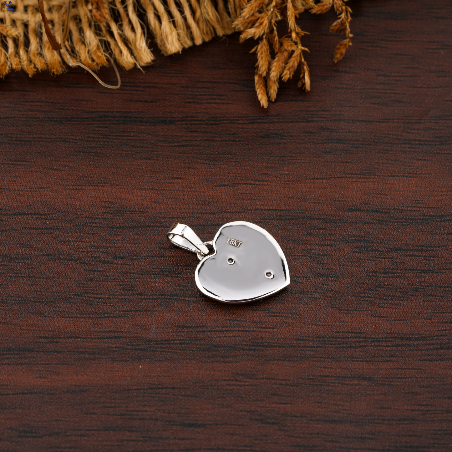 0.10 TDW Round Cut Diamond Heart  Pendant