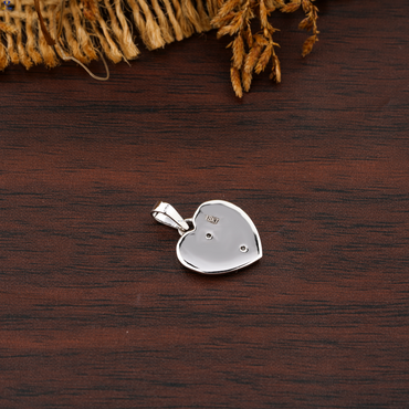 0.10 TDW Round Cut Diamond Heart  Pendant