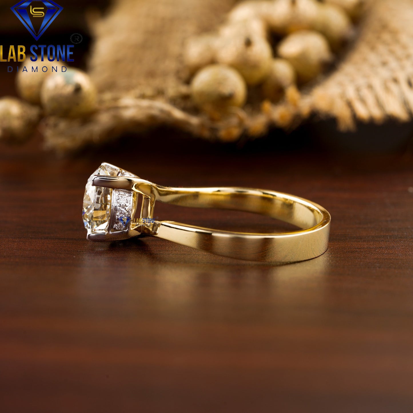 2.12 TDW Round Cut Women’s Diamond Hidden Halo Ring