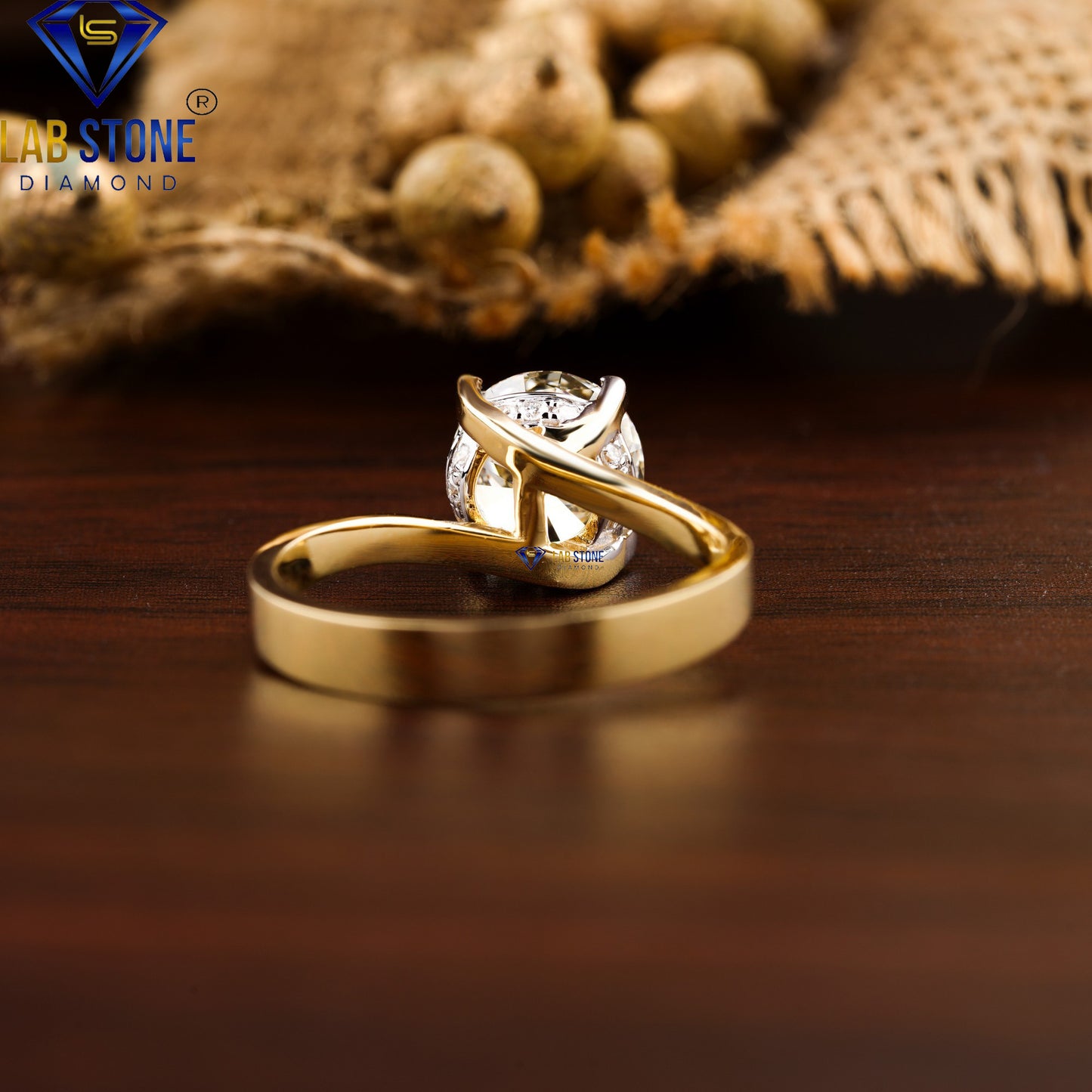 2.12 TDW Round Cut Women’s Diamond Hidden Halo Ring