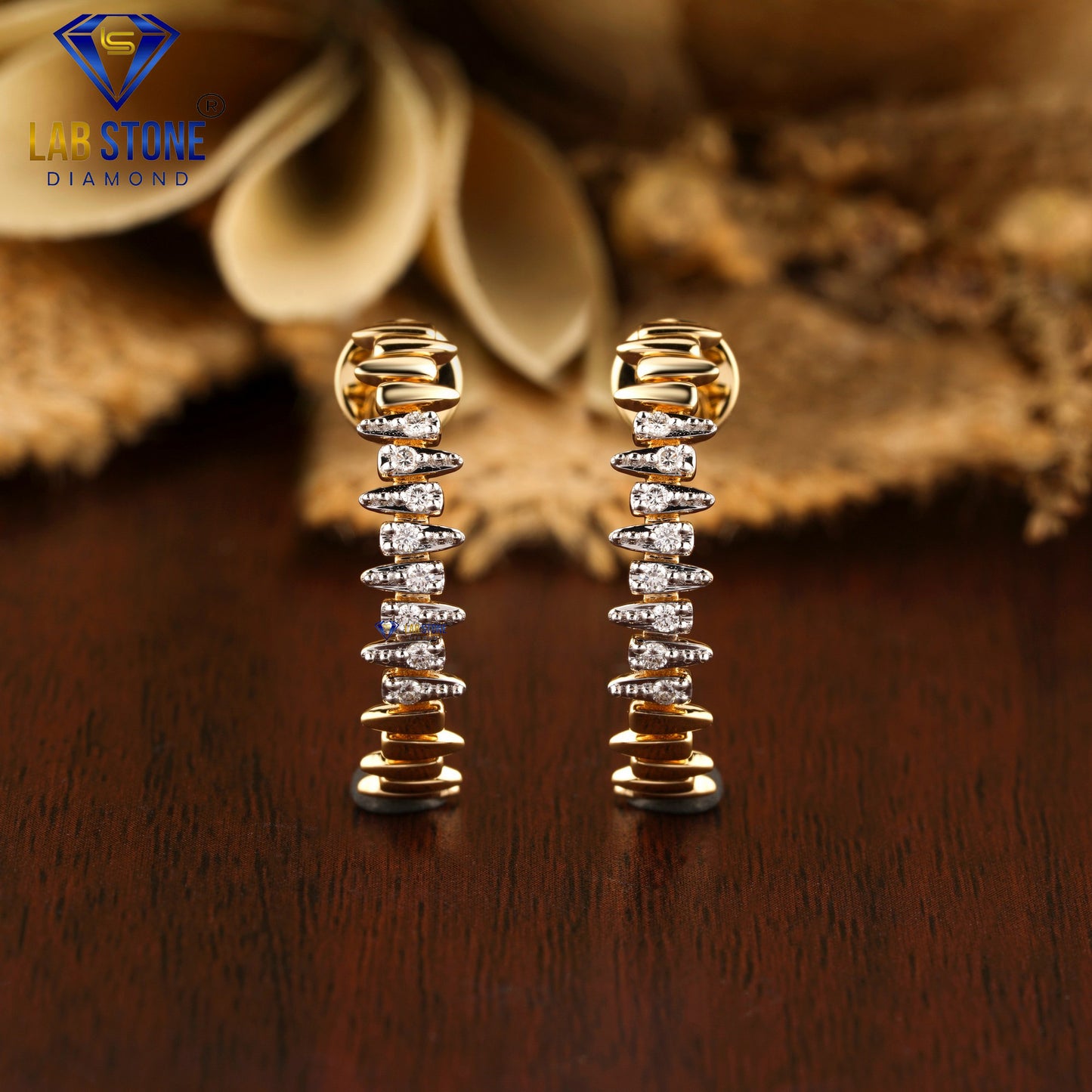 0.16 TDW Round Cut Diamond Hoop Earrings