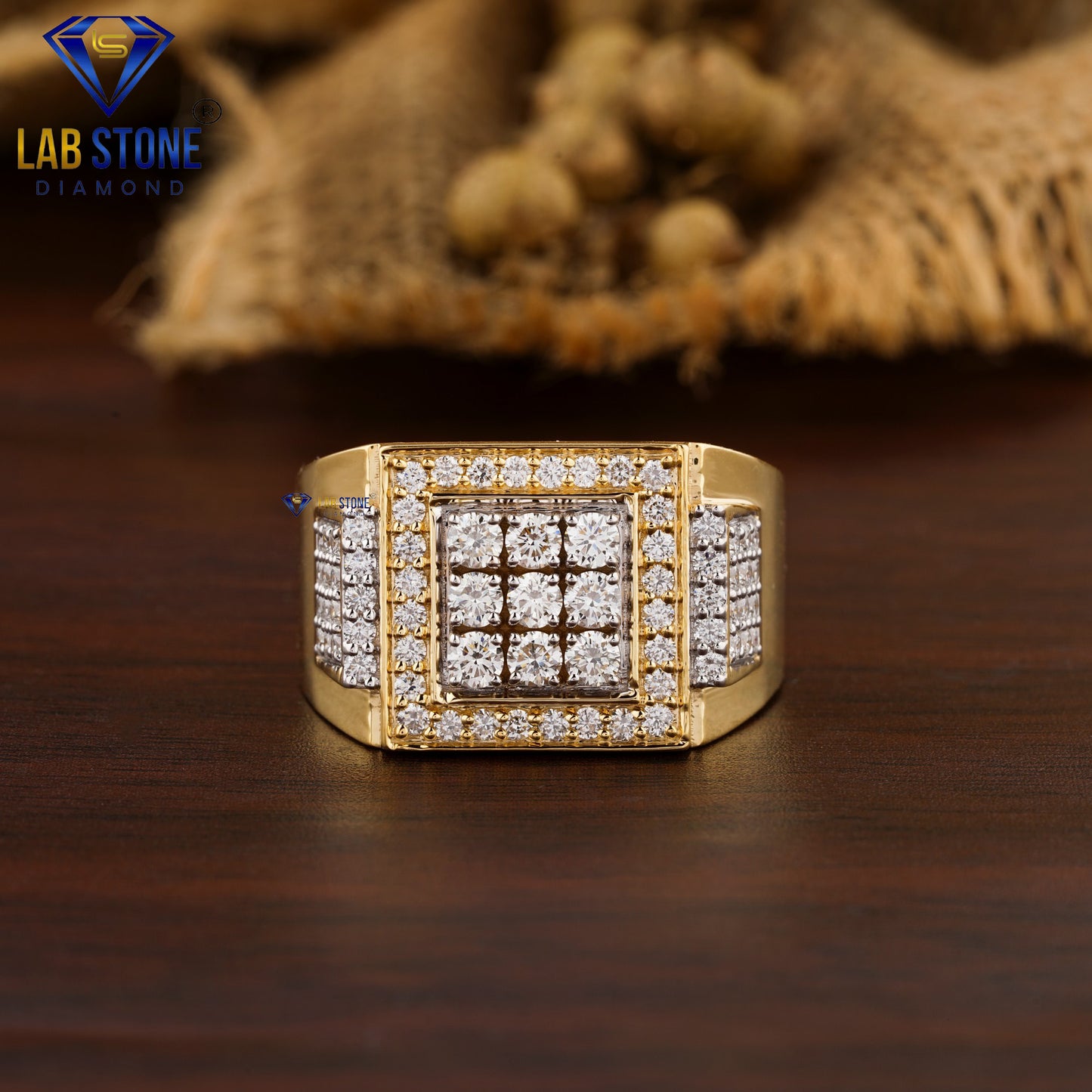 1.37 TDW Round Cut Men’s Diamond Engagement Ring