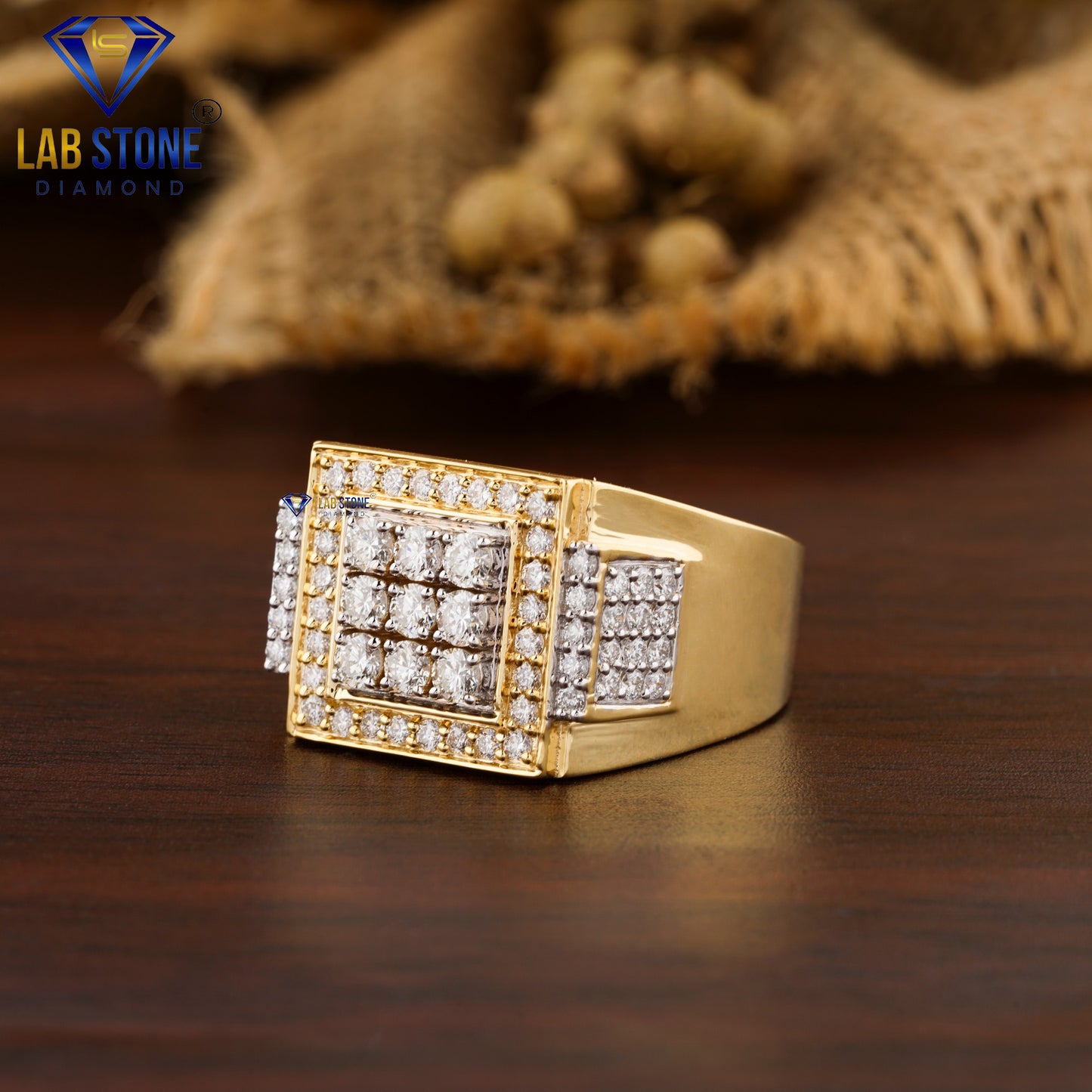 1.37 TDW Round Cut Men’s Diamond Engagement Ring