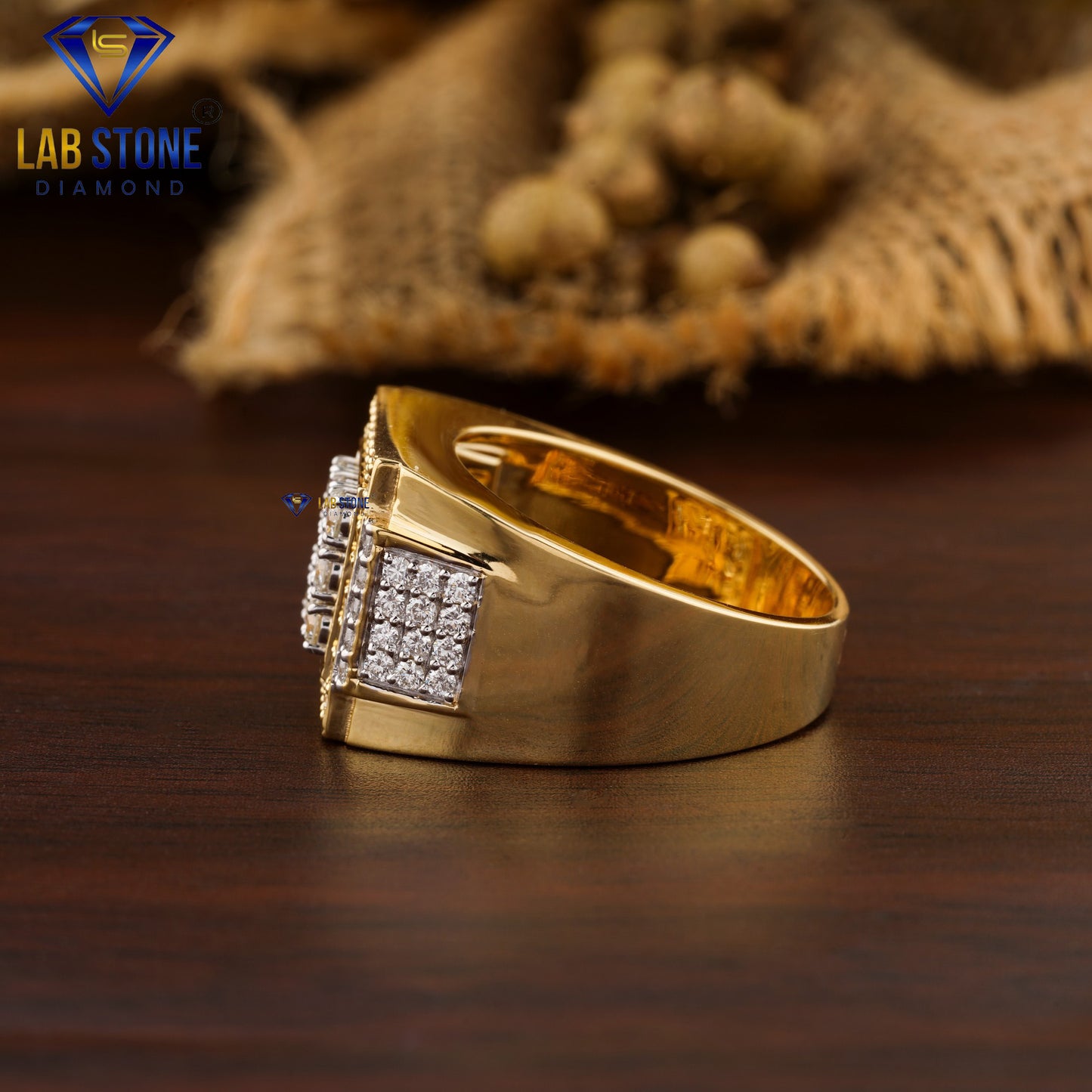 1.37 TDW Round Cut Men’s Diamond Engagement Ring