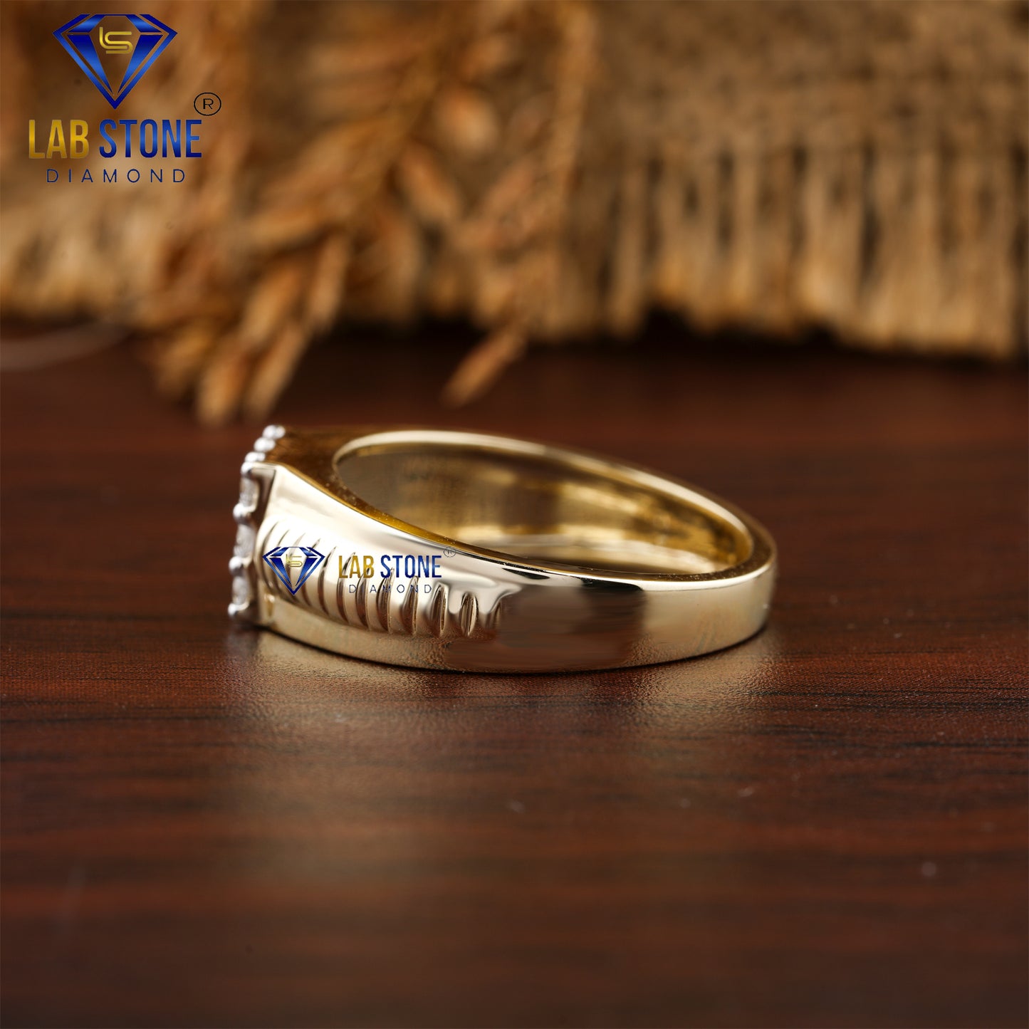 0.45 TDW Round Cut Women’s Engagement Diamond Ring