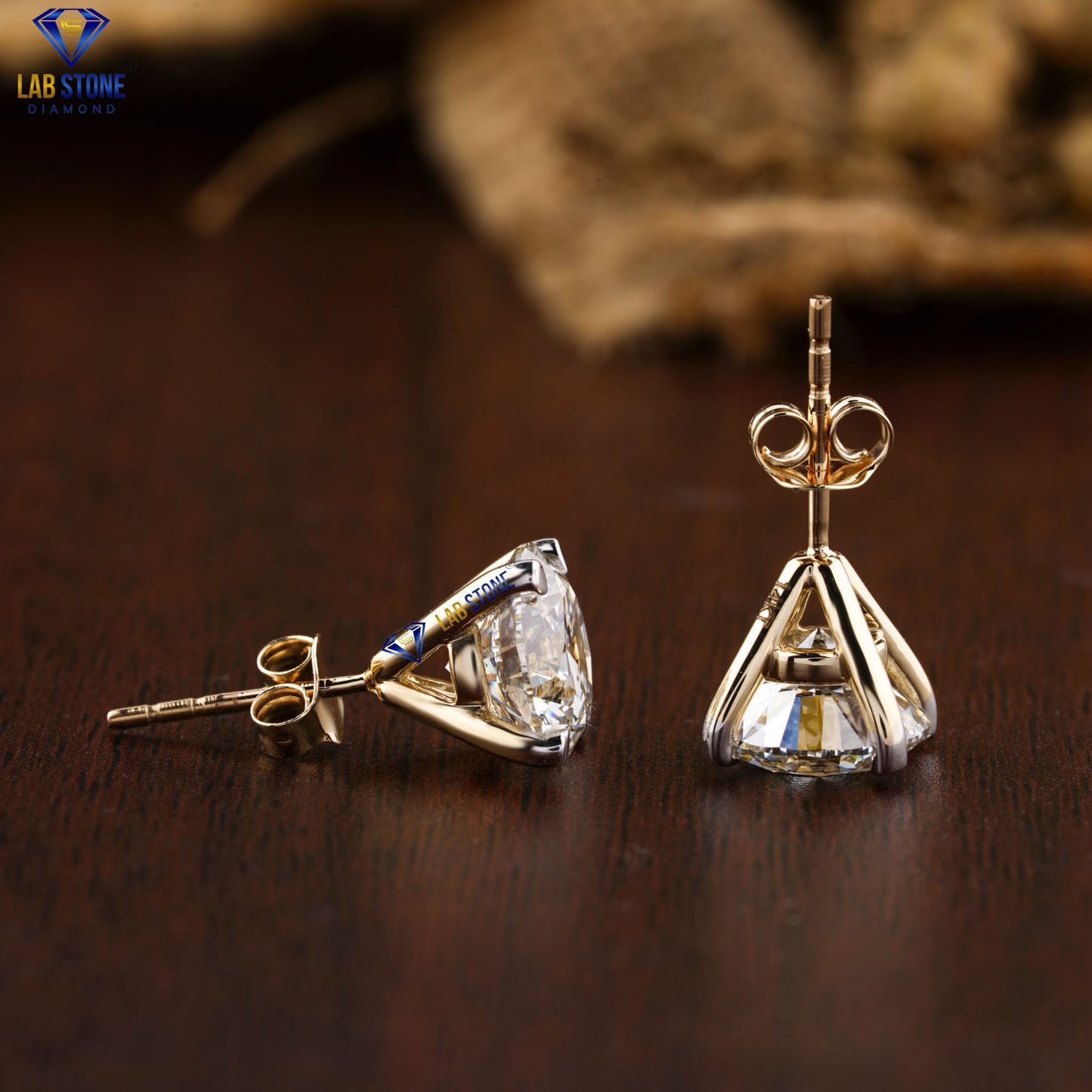 7.49 TDW Round Cut Diamond Pendant & Earring