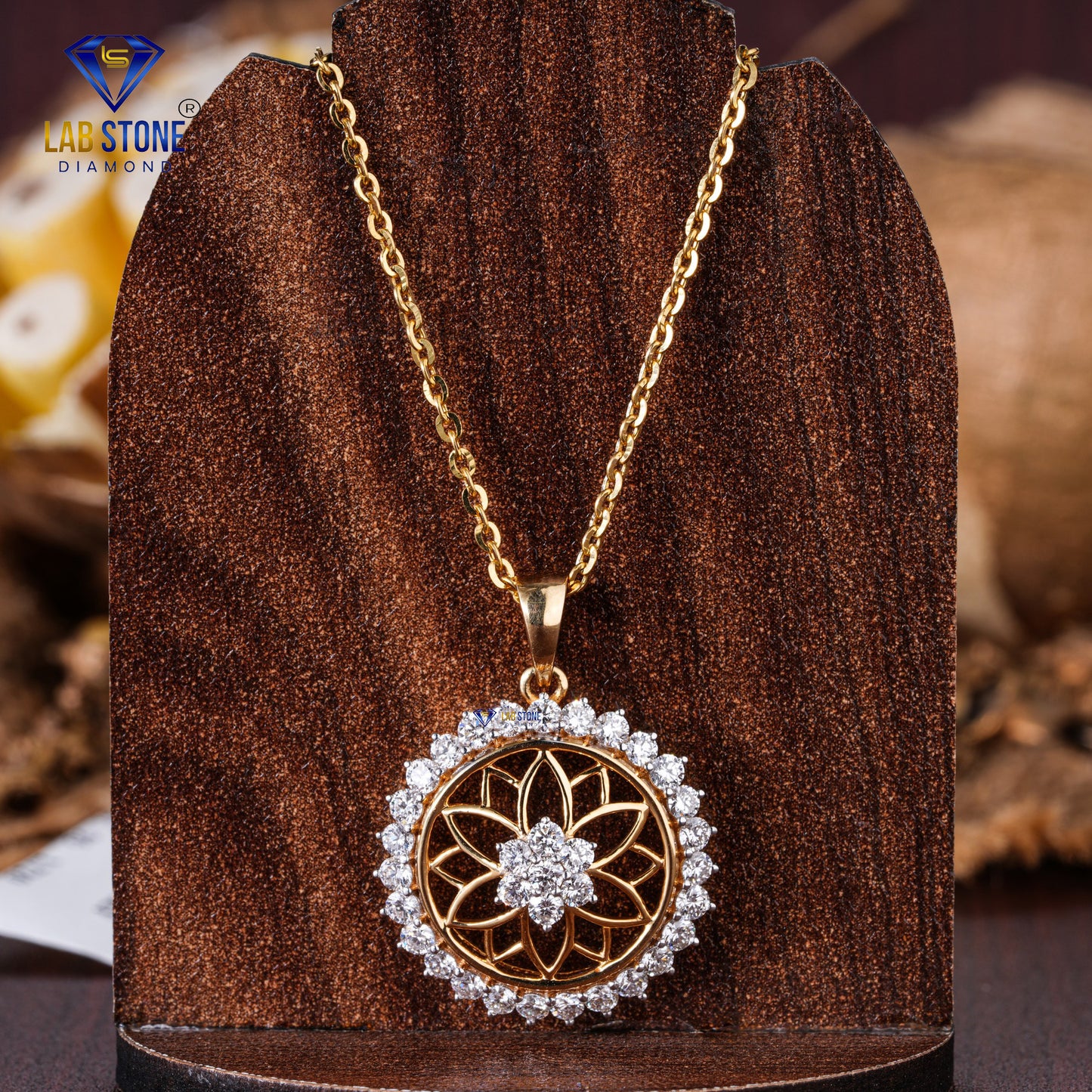 1.53 TDW Round Cut Diamond Pendant & Earring