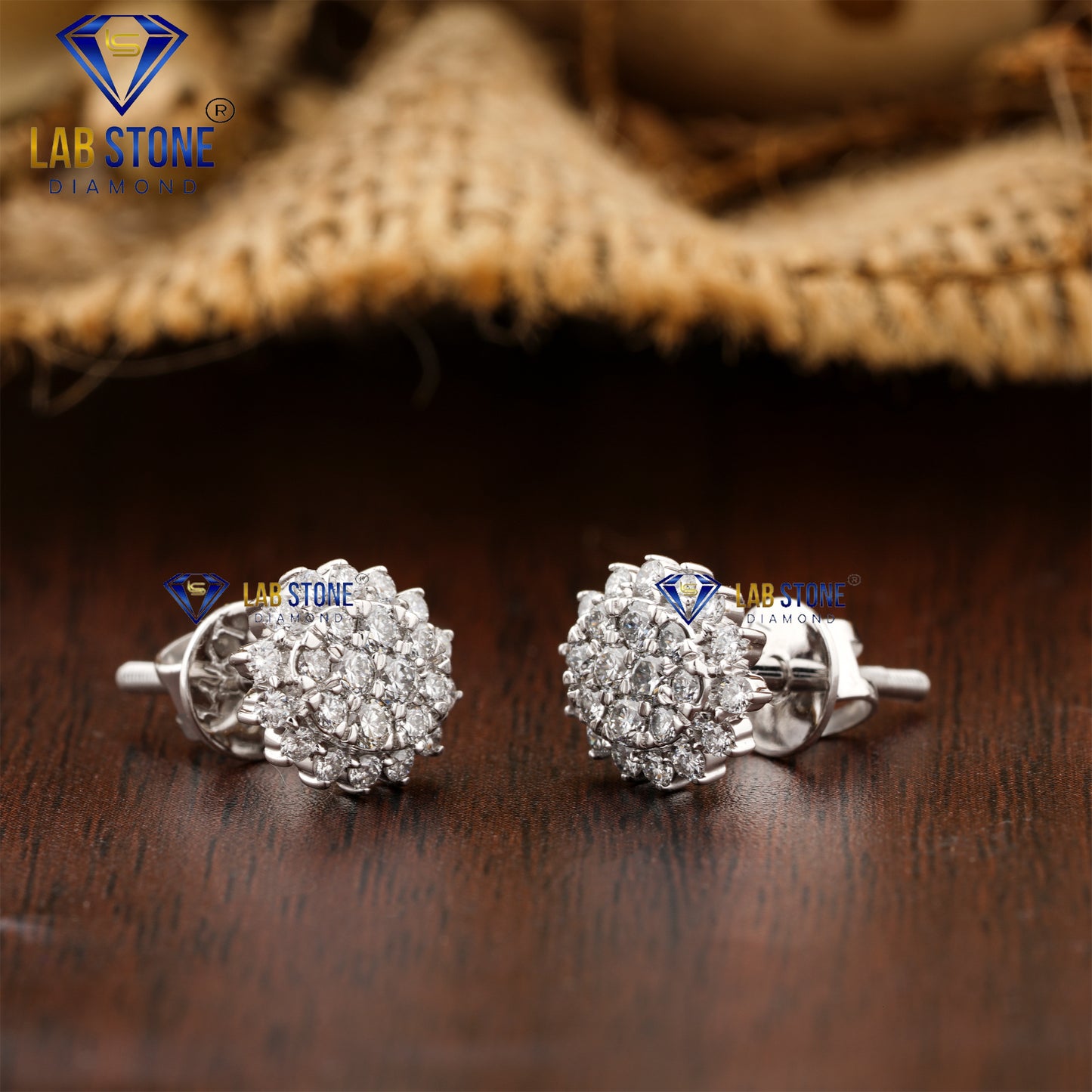 0.871 TDW Round Cut Diamond Pendant & Earring