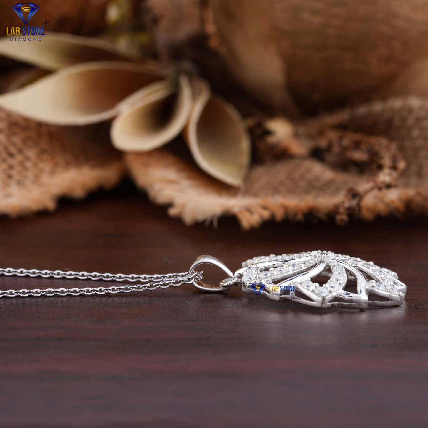 1.32 TDW Round Cut Diamond Pendant & Earring