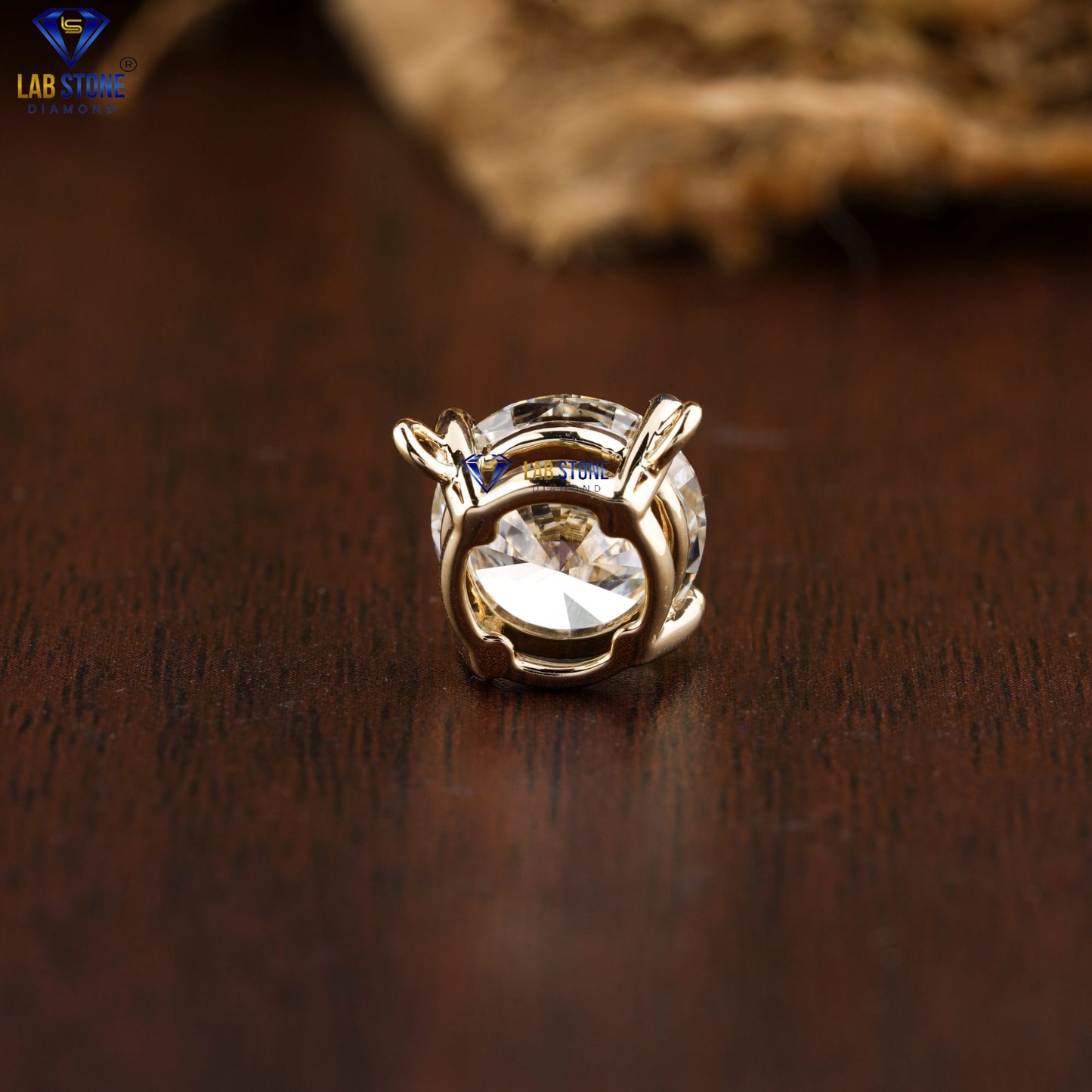 7.49 TDW Round Cut Diamond Pendant & Earring