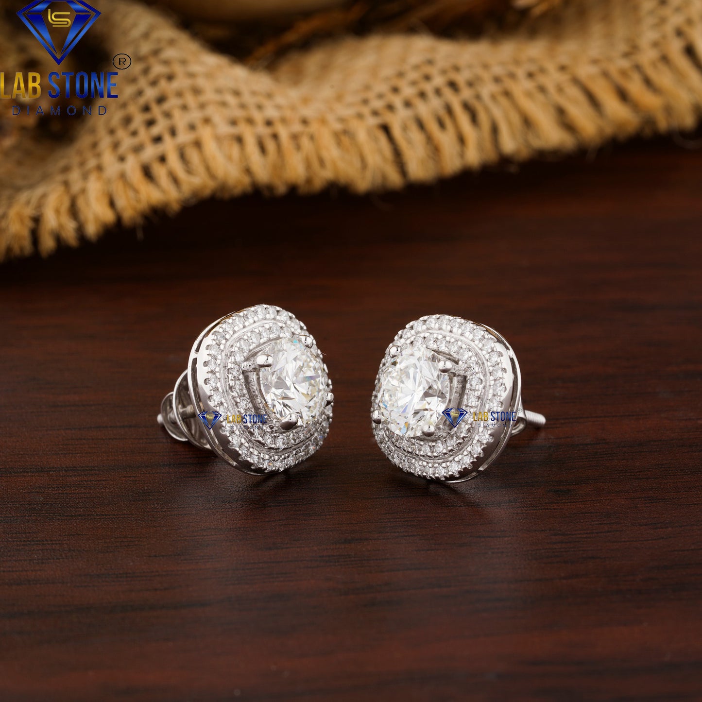 8.17 TDW Round Cut Diamond Pendant & Earring