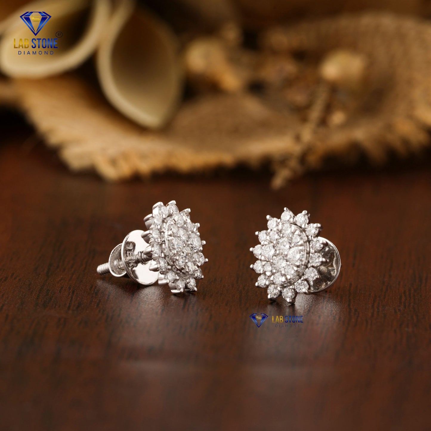 0.871 TDW Round Cut Diamond Pendant & Earring