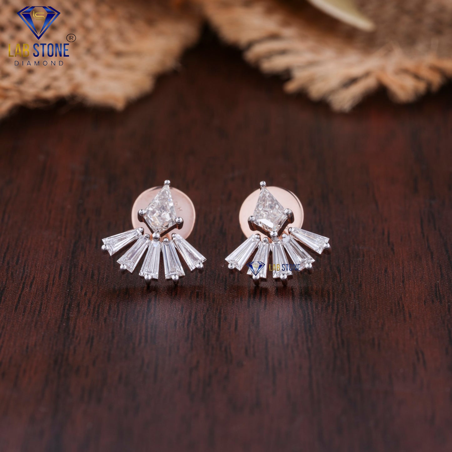 4.88 TDW Kite & Tapered Baguette Cut Diamond Pendant & Earring