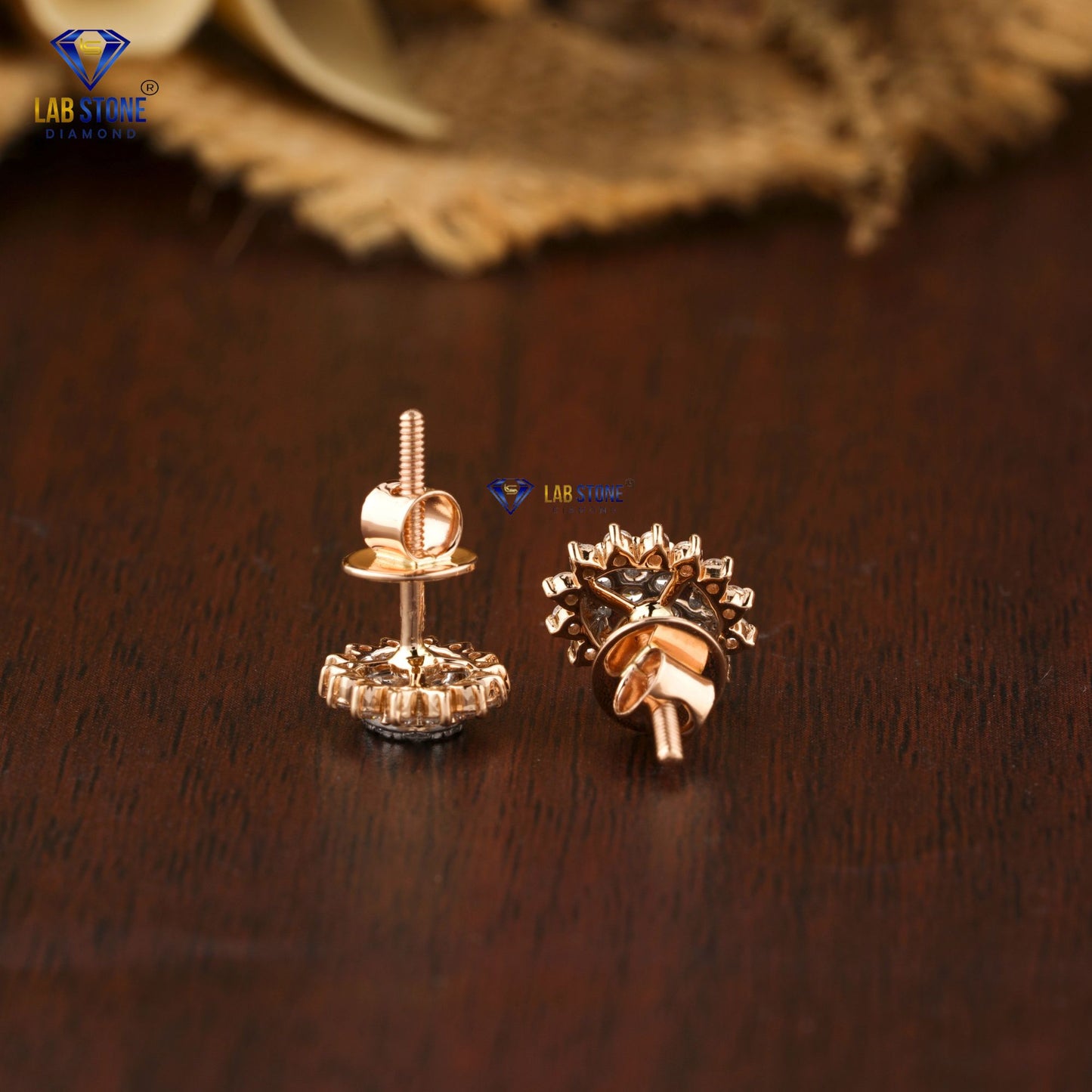 0.871 TDW Round Cut Diamond Pendant & Earring