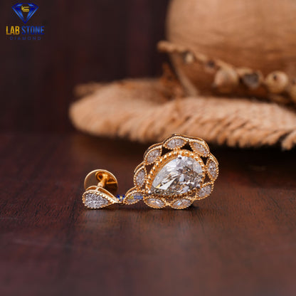 7.41 TDW Pear, Marquise & Round Cut Diamond Pendant & Earring