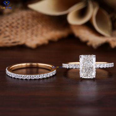 2.74 TDW Radiant & Round Cut Diamond Ring with Band